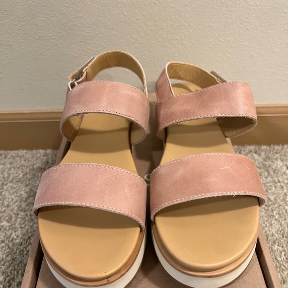 Nisolo Flatform Sandals (New) - Picture 7 of 9